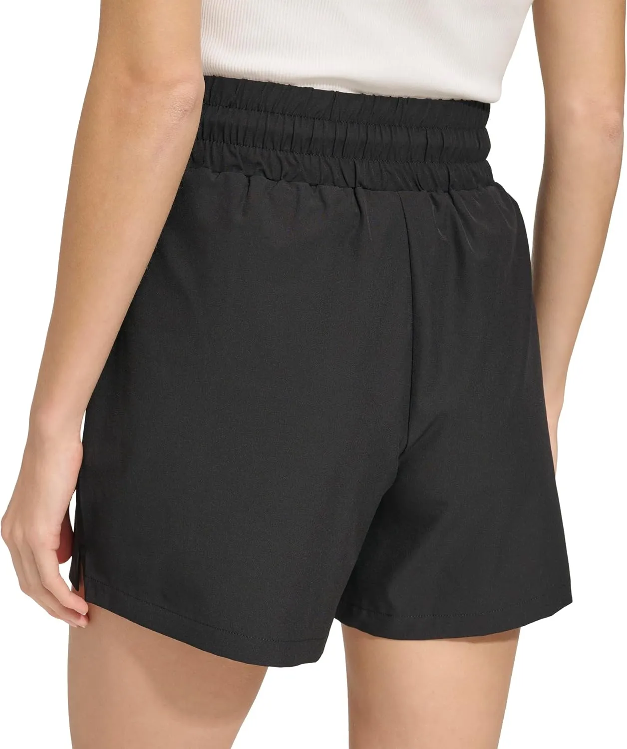 Andrew Marc Women's Pull on Relaxed Stretch Short
