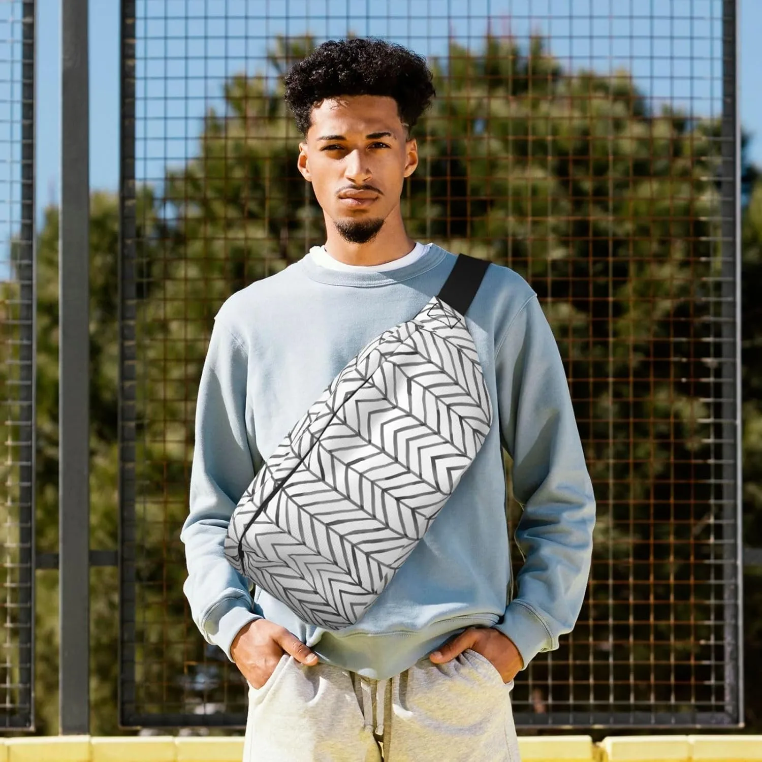 black and white stripes Multi-Purpose Fanny Pack and Crossbody Bag - High Capacity with Zipper Pockets, Ideal for Men and Women