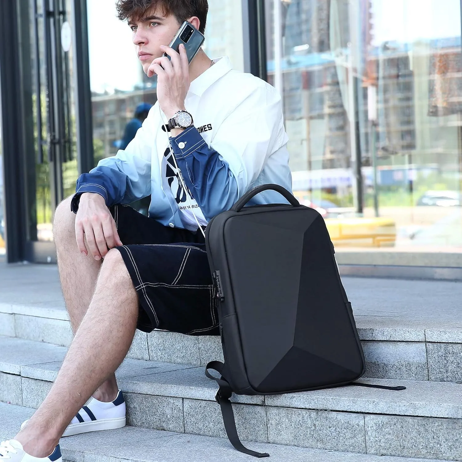 FENRUIEN Anti-Theft Hard Shell Backpack 15.6-Inch,Expandable Slim Business Travel Laptop Backpack for Men,Water Resistant Black Laptop Bag with USB Port