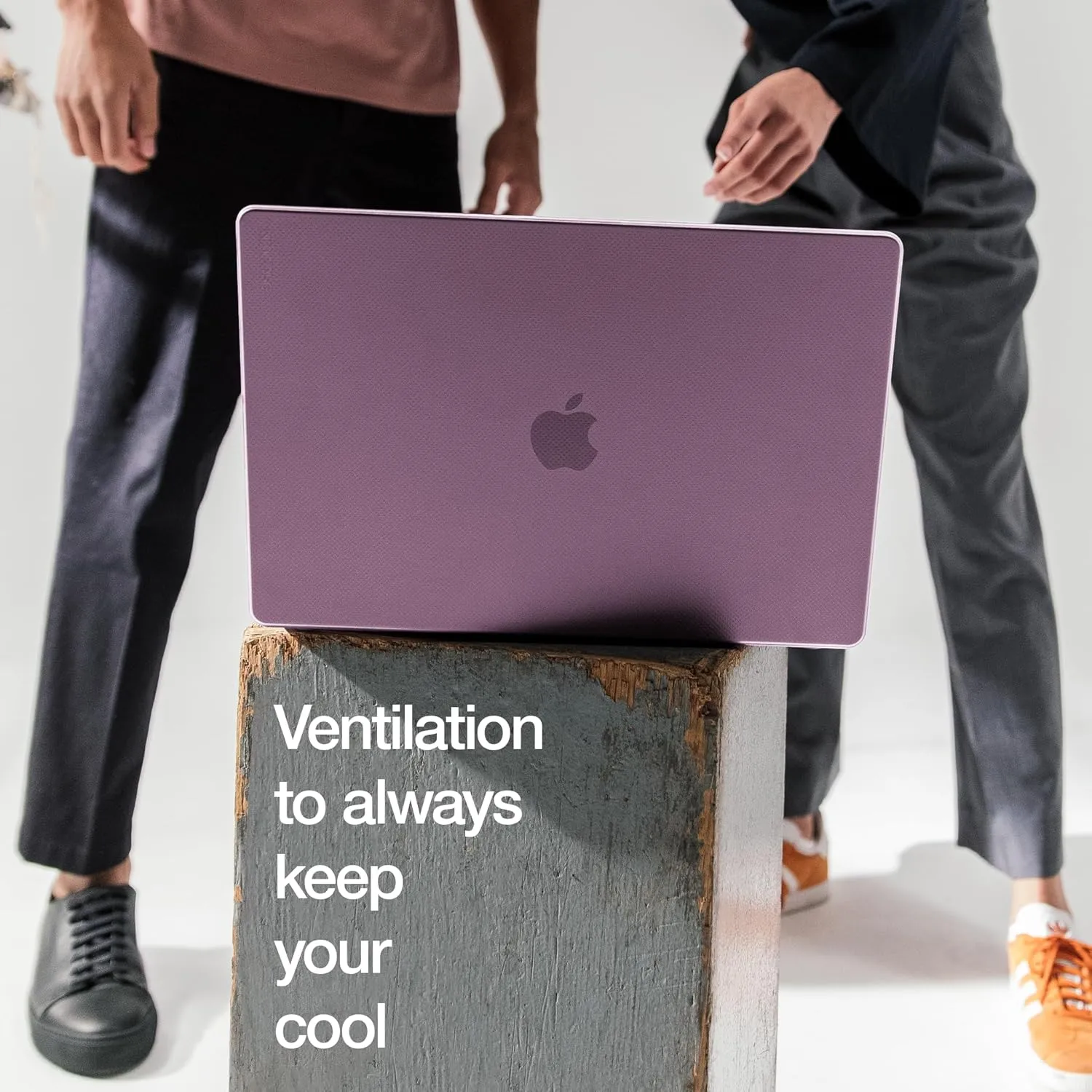 Incase Dots Hardshell with Makrolon® - MacBook Pro 14 inch Case - 2024, 2023, 2022, 2021, M4, M3, M2, M1 - MacBook Case, Laptop Cover, Protective Hard Shell, Scratch Resistant - Nordic Mauve