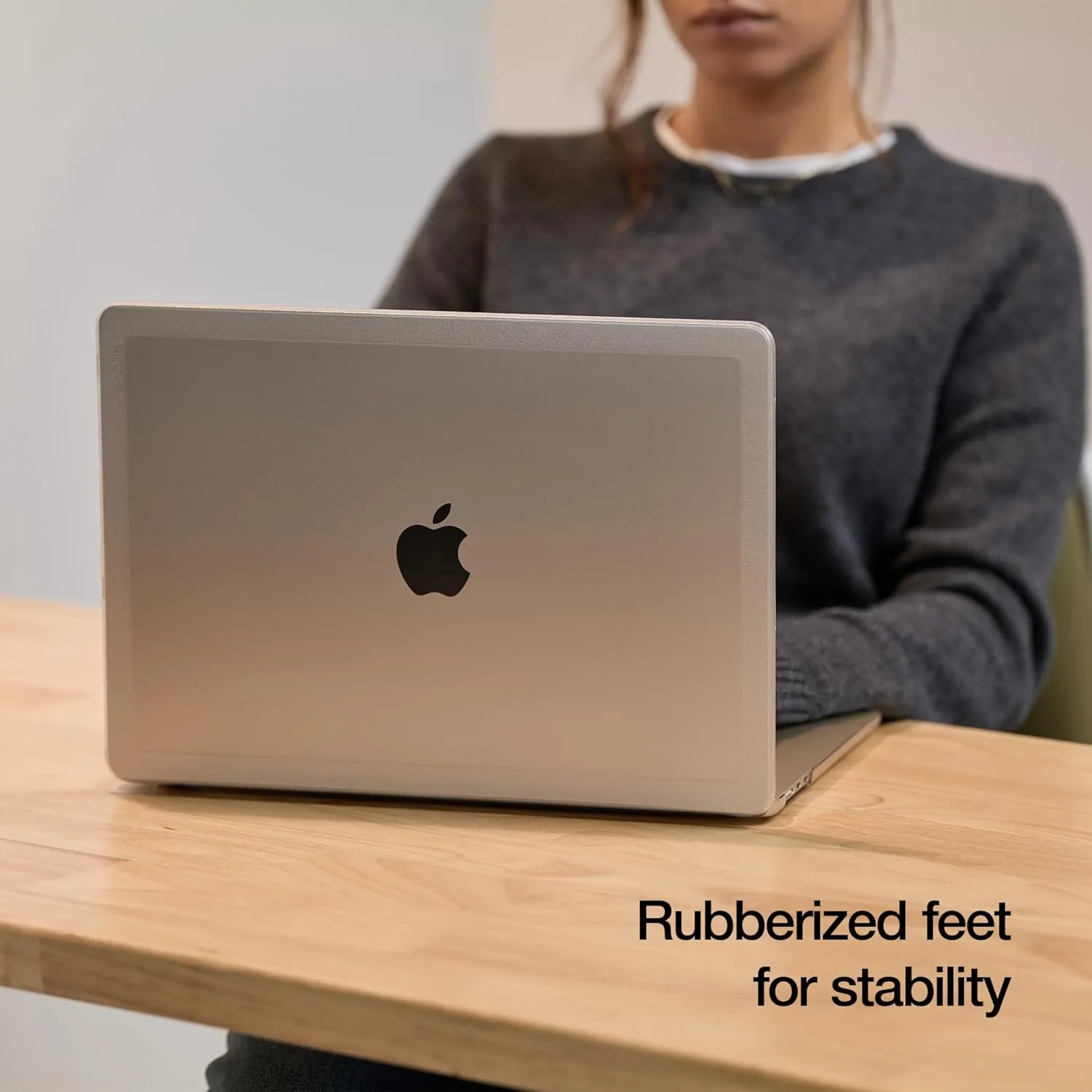 Incase Edge Hardshell with Makrolon® - MacBook Air 15 inch Case - 2025, 2024, 2023, 2022, M4, M3, M2 - MacBook Case, Laptop Cover, Protective Hard Shell, Scratch Resistant, Rubberized Feet - Clear