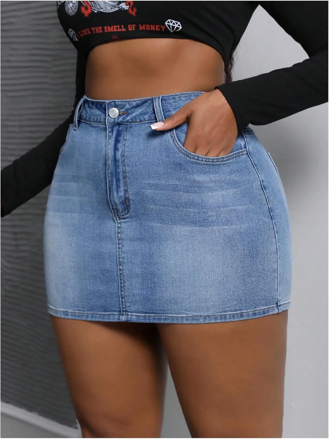 MakeMeChic Women's Plus Size Denim Skirt Mini High Waisted Zipper Bodycon Jean Skirt