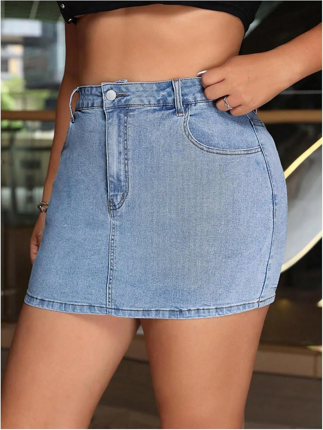 MakeMeChic Women's Plus Size Denim Skirt Mini High Waisted Zipper Bodycon Jean Skirt