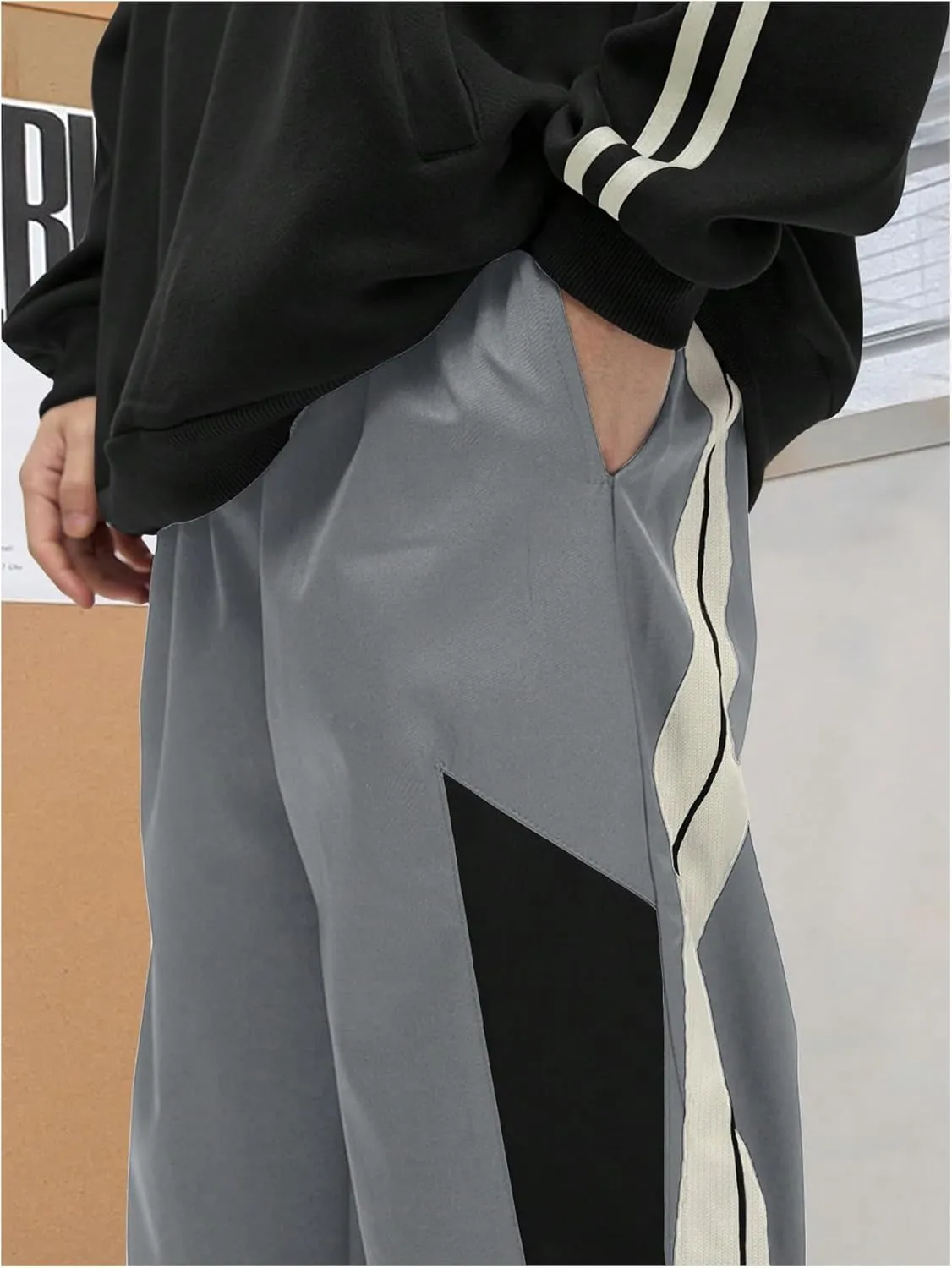 OYOANGLE Men's Colorblock Drawstring Waist Straight Wide Leg Baggy Pants with Pocket
