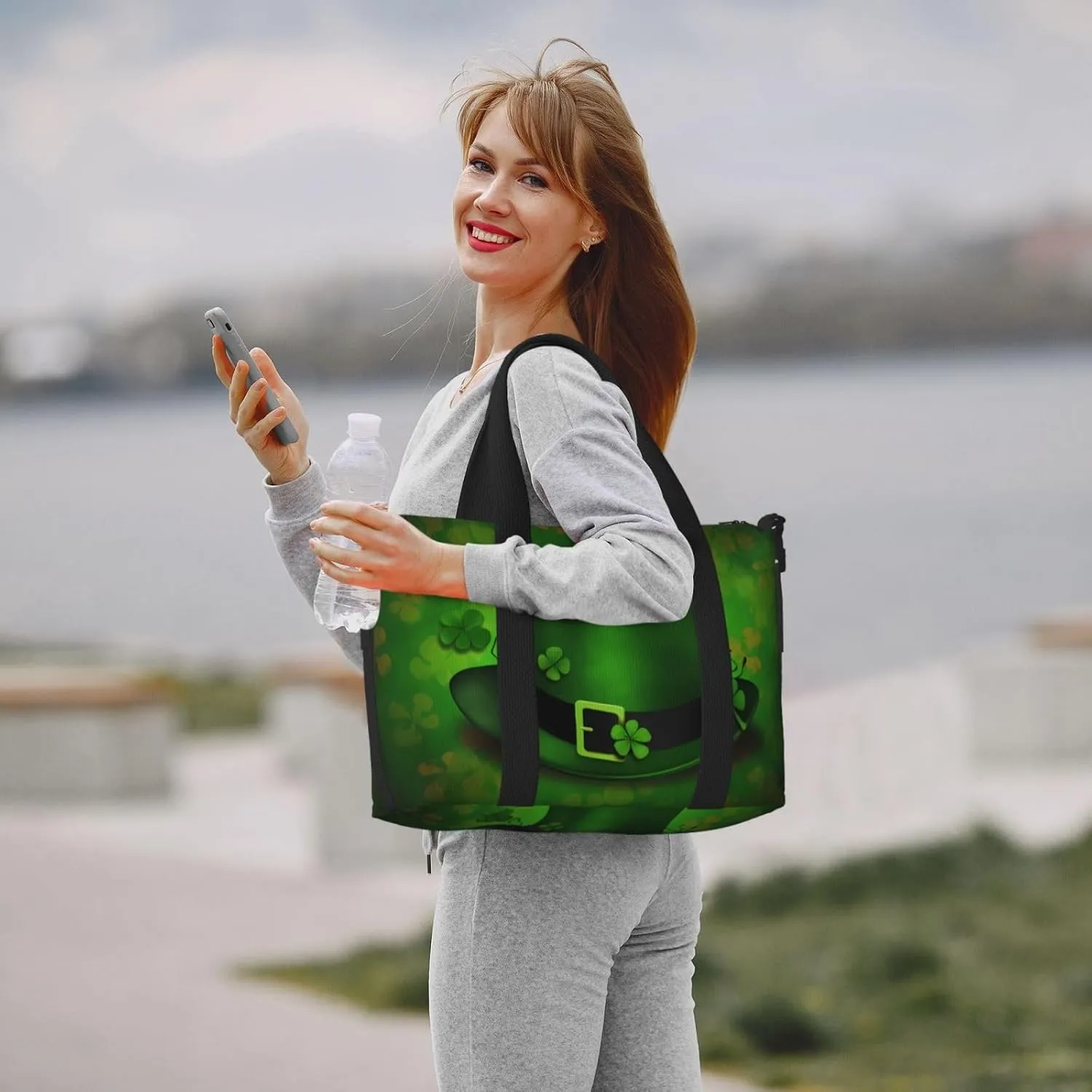 Saint Patricks Day Travel Duffel Bags for Women Men, Sports Training Gym Bag Dance Bag with Adjustable Shoulder Strap Shamrock Clovers Hat Weekender Overnight Bag