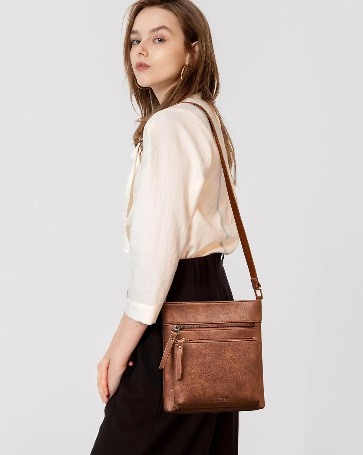 Small Crossbody Bags for women,Soft Leather Cell Phone Purse Lightweight,Little Crossbody Purses Women Trendy with Card slots