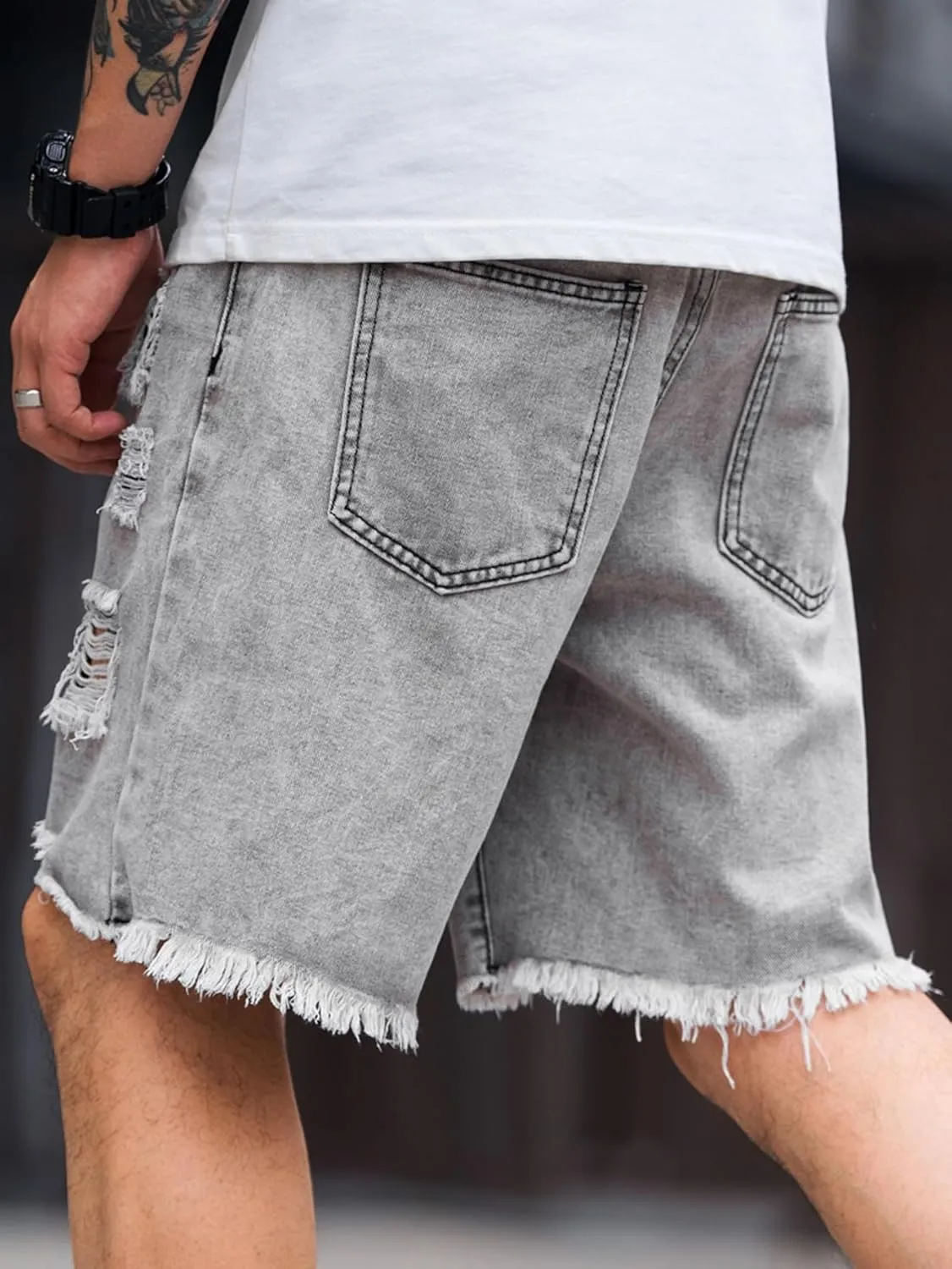 Verdusa Men's Ripped Bermuda Denim Shorts Straight Leg Jean Shorts with Pockets