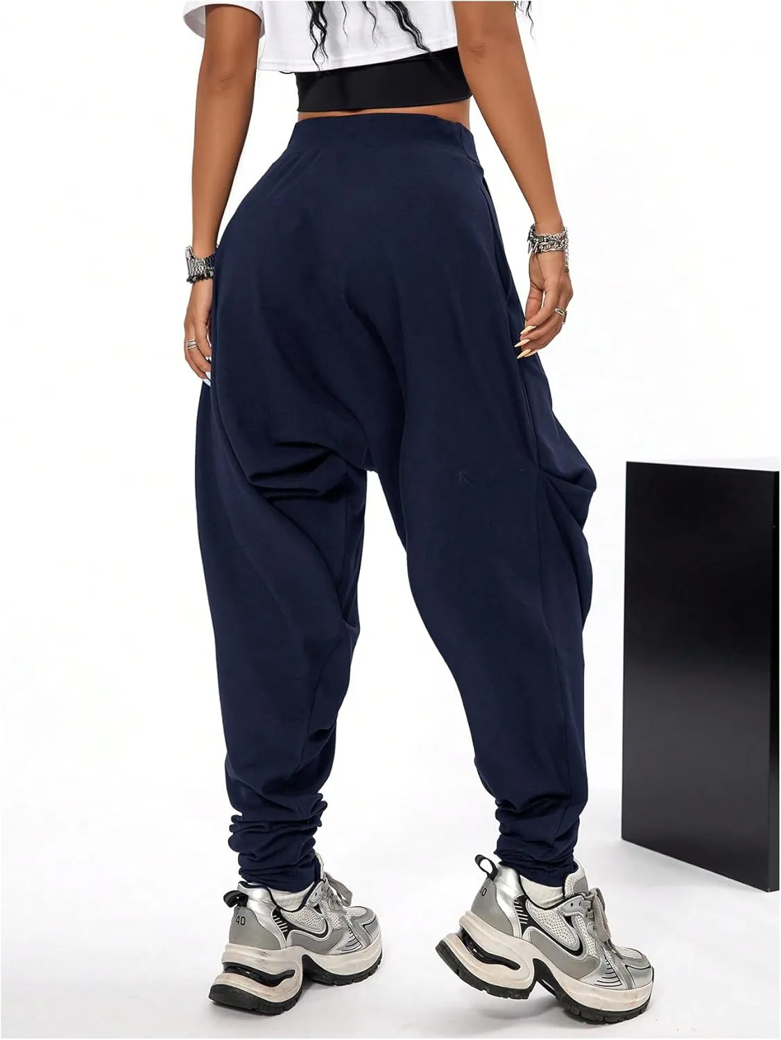 Verdusa Women's Hippie Baggy Harem Pants Elastic Waist Drop Crotch Trousers with Pockets